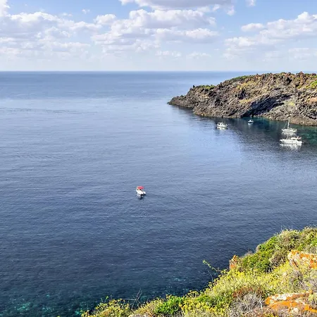 Casa de Férias Stunning In Pantelleria With Wifi Tracino